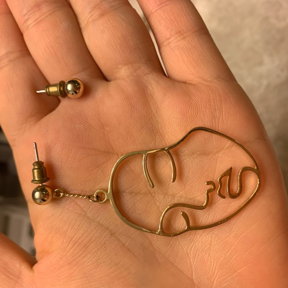 Lady face earring